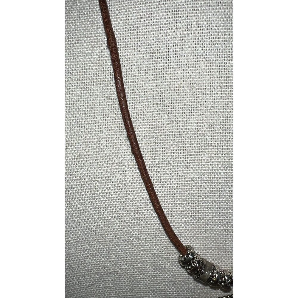 Pendant Necklace boho silver tone green beige choker 8.5” - Picture 2 of 4